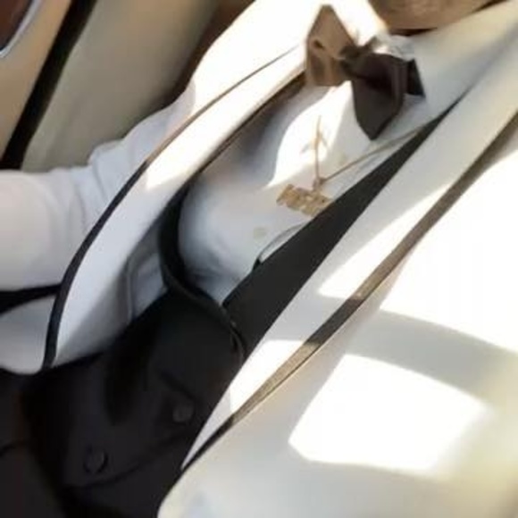 Meet your Posher, Bank - Picture 1 of 1